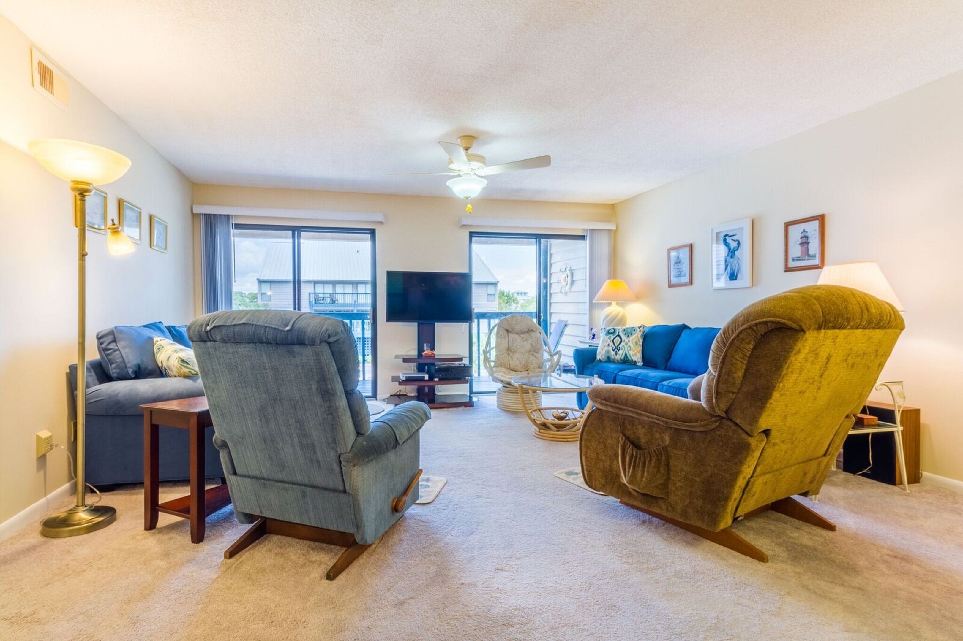 SPRING/SUMMER DATES AVAILABLE