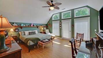 5 bedrooms, iron/ironing board, travel crib, WiFi