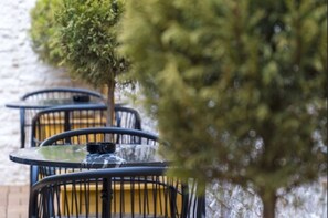 Breakfast, lunch and dinner served - Greymark Hotel (Izmir)