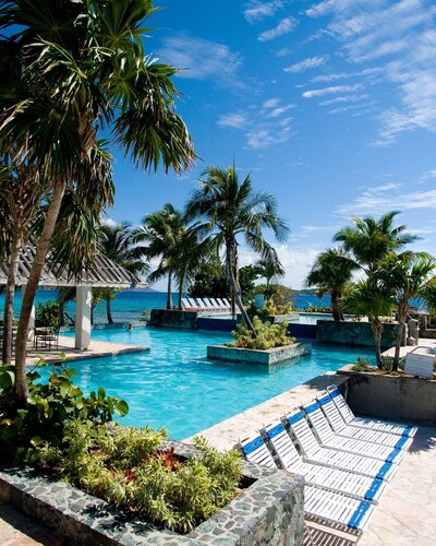 37 Steps to the Sea – Oceanfront Ground Floor Paradise w/Backup Generator.