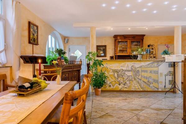 Reception - Moselhotel Ludwigs (Köwerich)