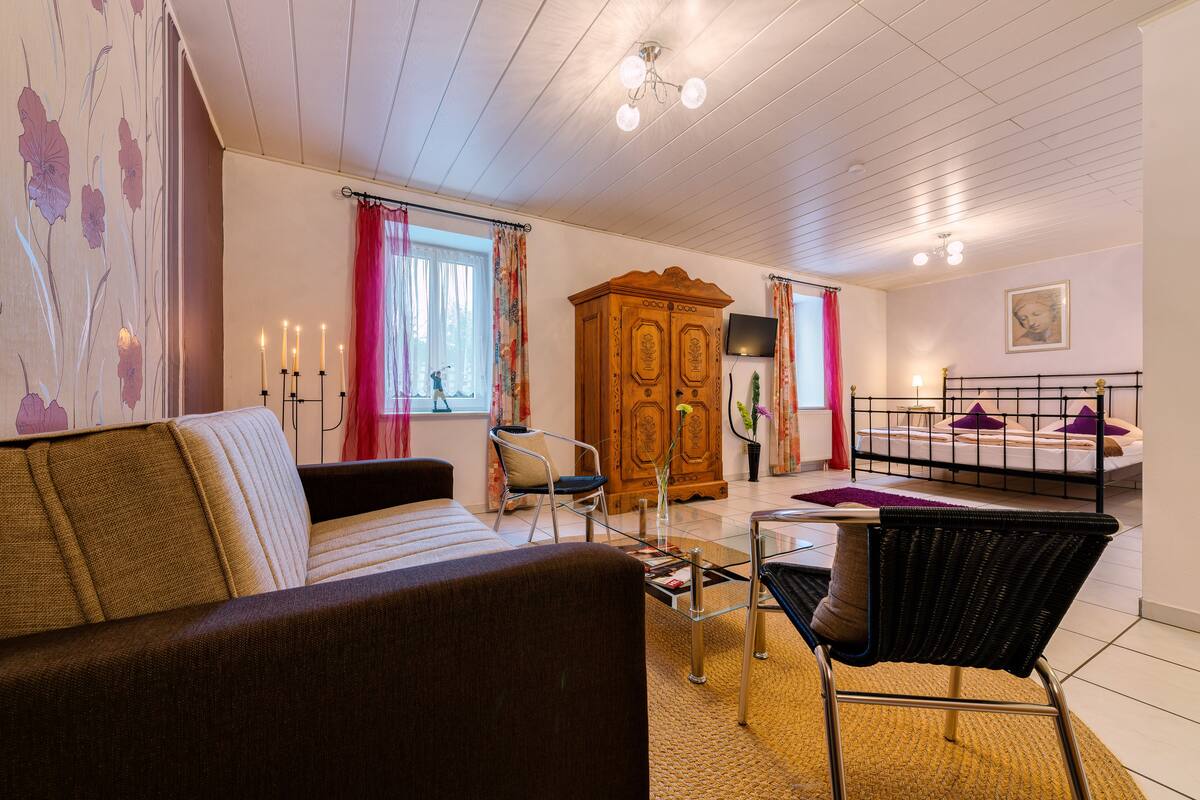 Dobbeltrom – comfort, ikke-røyk | Minibar, ekstrasenger (mot et tillegg), wi-fi (inkludert) og sengetøy