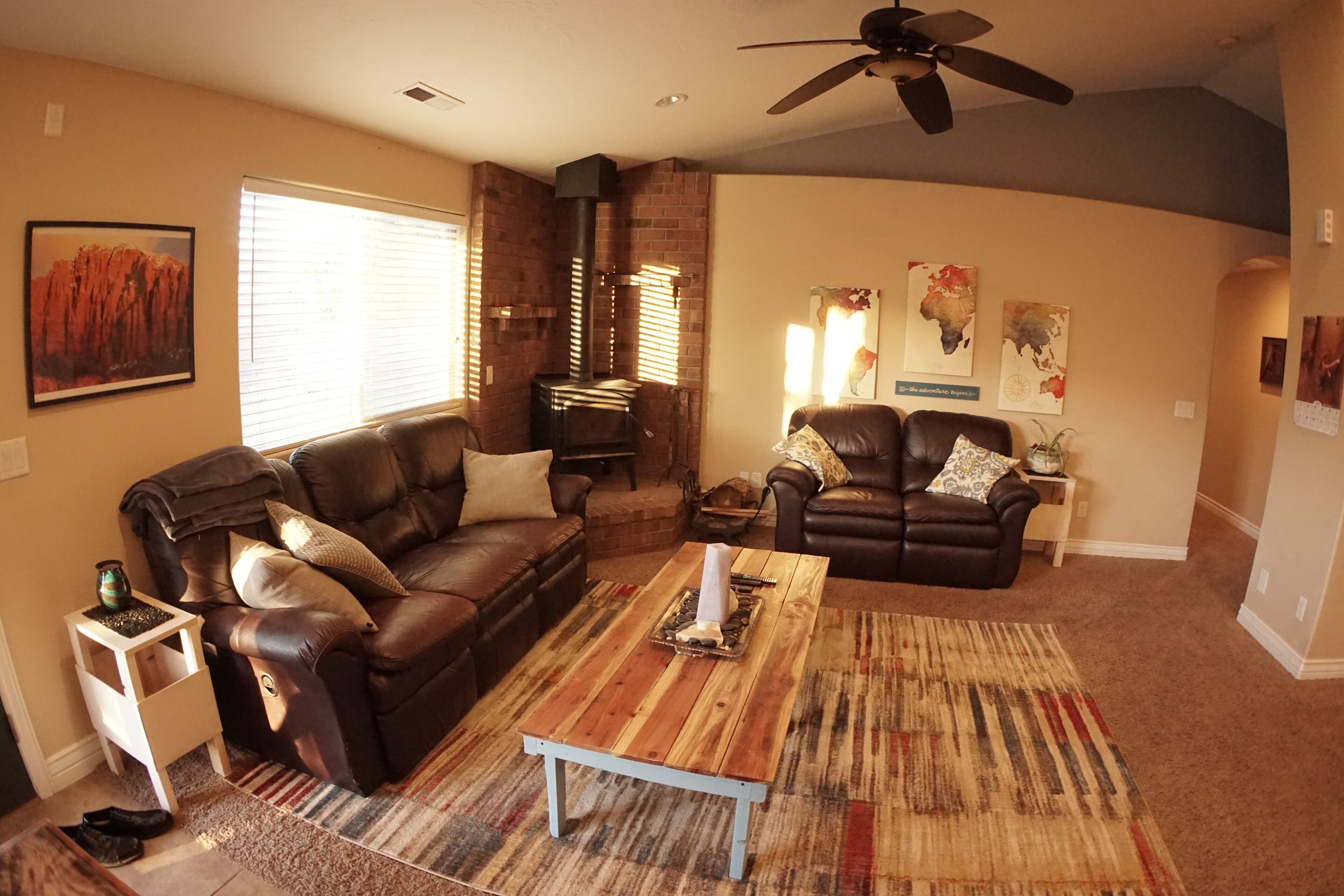  Clean home 20 min from Zion, Sand Hollow, Bryce Canyon 2hrs! 