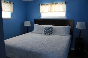 6 chambres, fer et planche à repasser, Wi-Fi, draps fournis