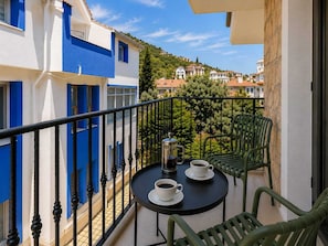 Quarto triplo standard | Terraço/pátio