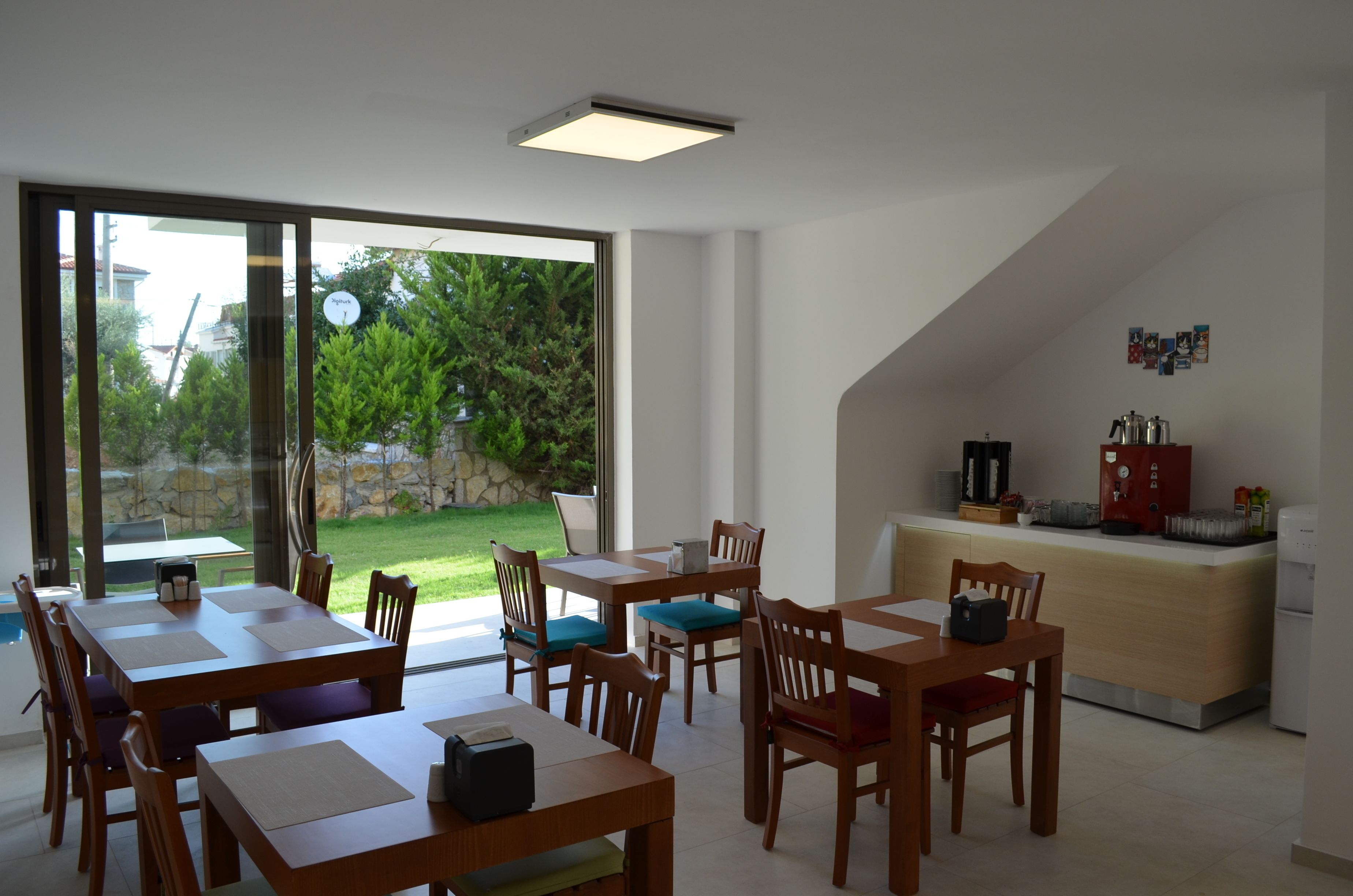 daily full breakfast (try 45 per person)