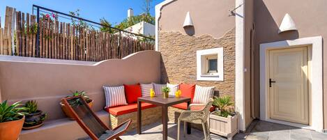 Apartment | Terrace/patio