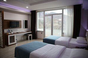 Standard Twin Room | In-room safe, rollaway beds, free WiFi - Grand Hotel Artvin (Artvin)