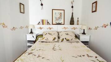 1 chambre, décoration personnalisée, ameublement personnalisé