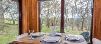 Drumbuie Lodge, Countryside Cabin Near Beauly