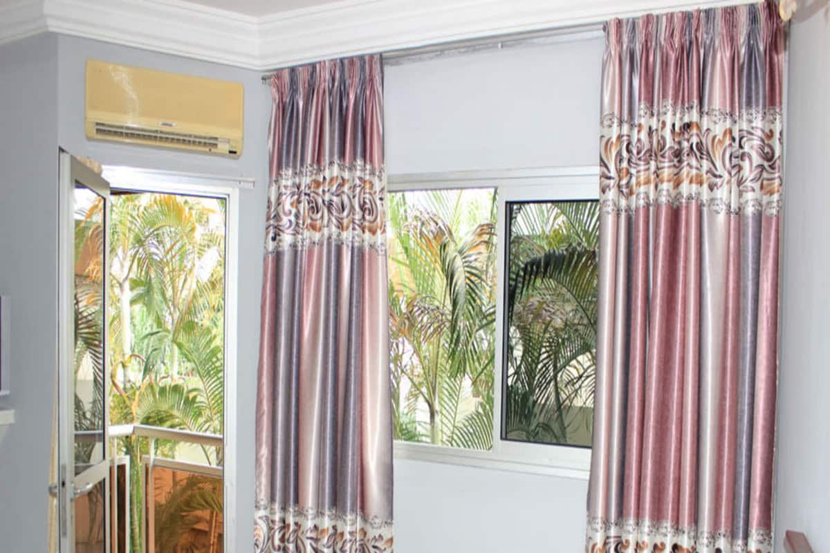 Desk, blackout curtains, free cots/infant beds, free rollaway beds