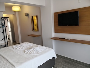 Deluxe Double Room | Free WiFi - Kerpe Kaptan Pansiyon (Kandira)