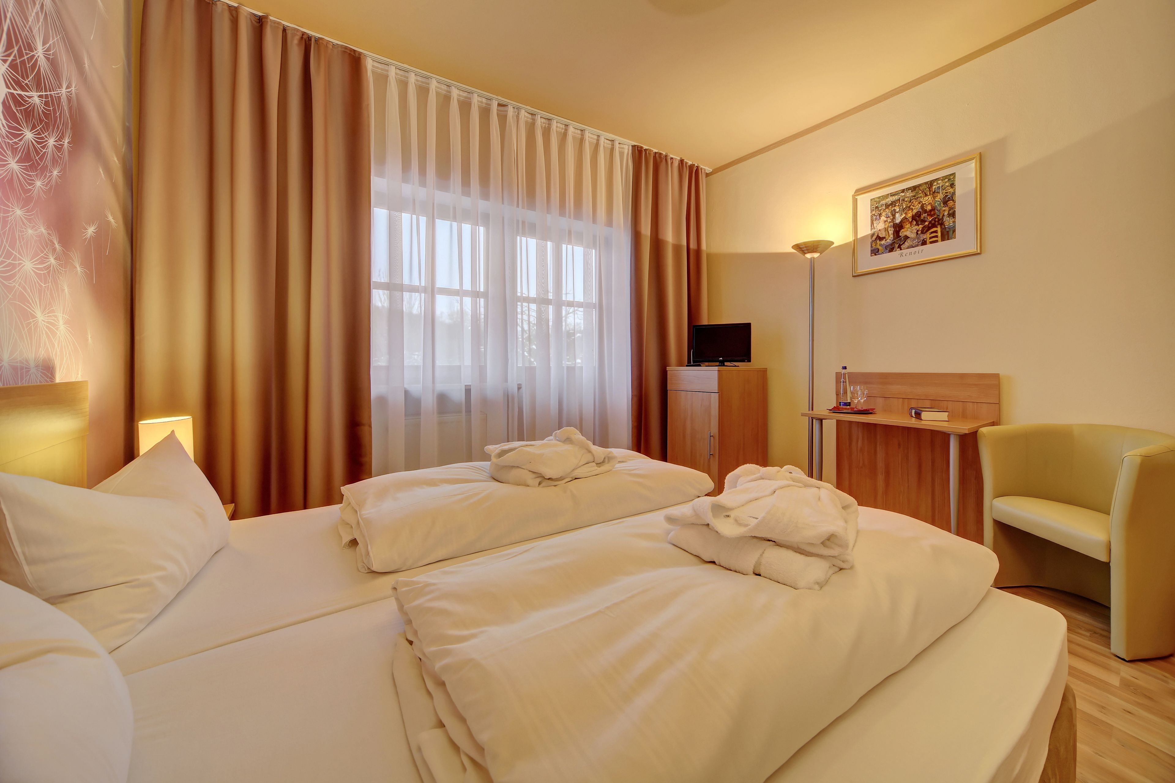 Phòng Suite (Auszeit) | Bộ đồ giường kháng dị ứng, bàn ủi/dụng cụ ủi quần áo 