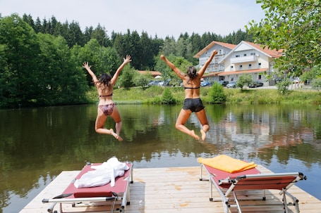 Lake. Wellnesshotel Auszeit
