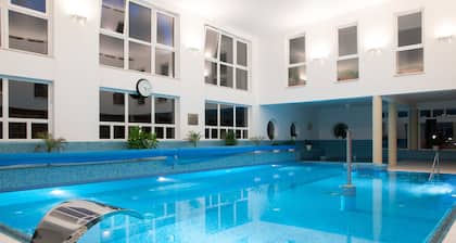 Lobogó Resort