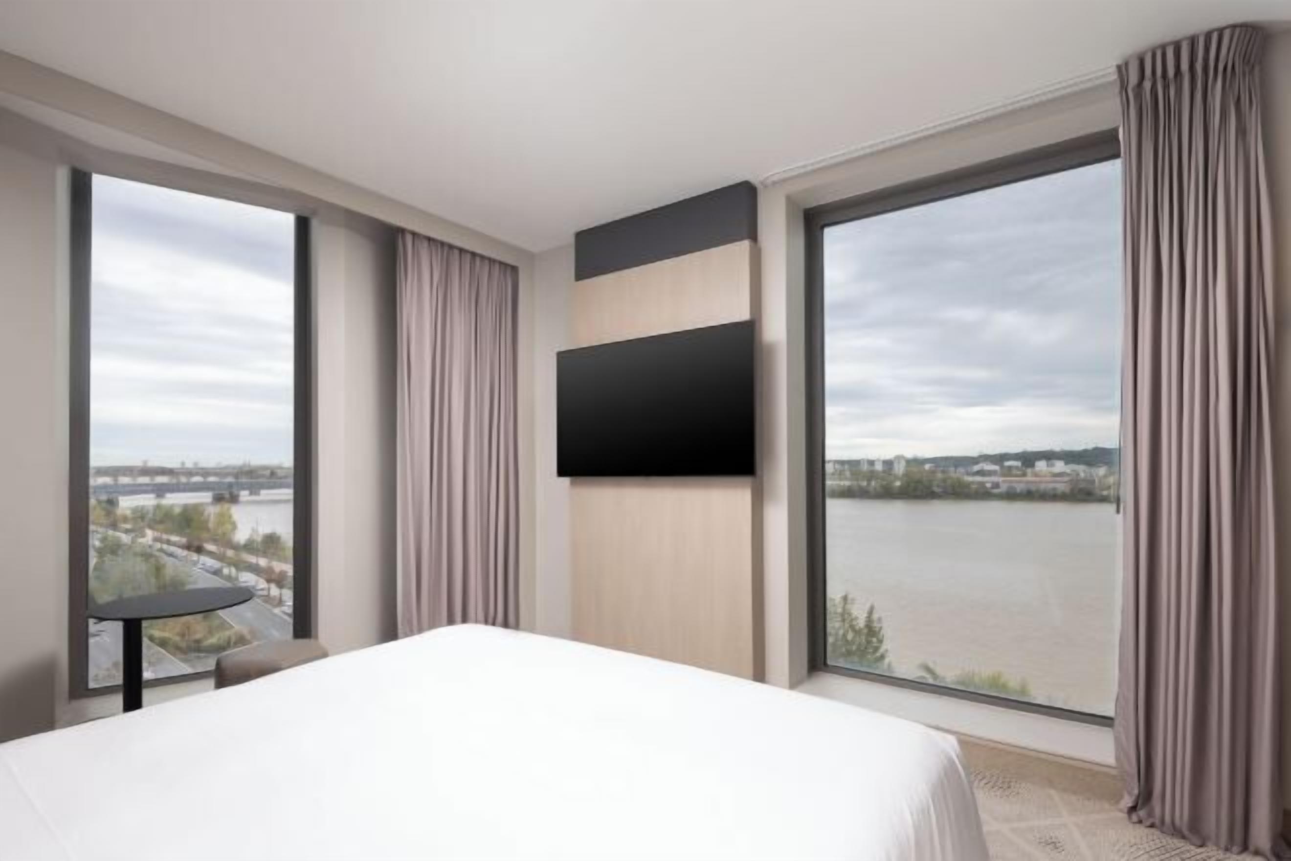 Hochwertige Bettwaren, Daunenbettdecken, Select-Comfort-Betten