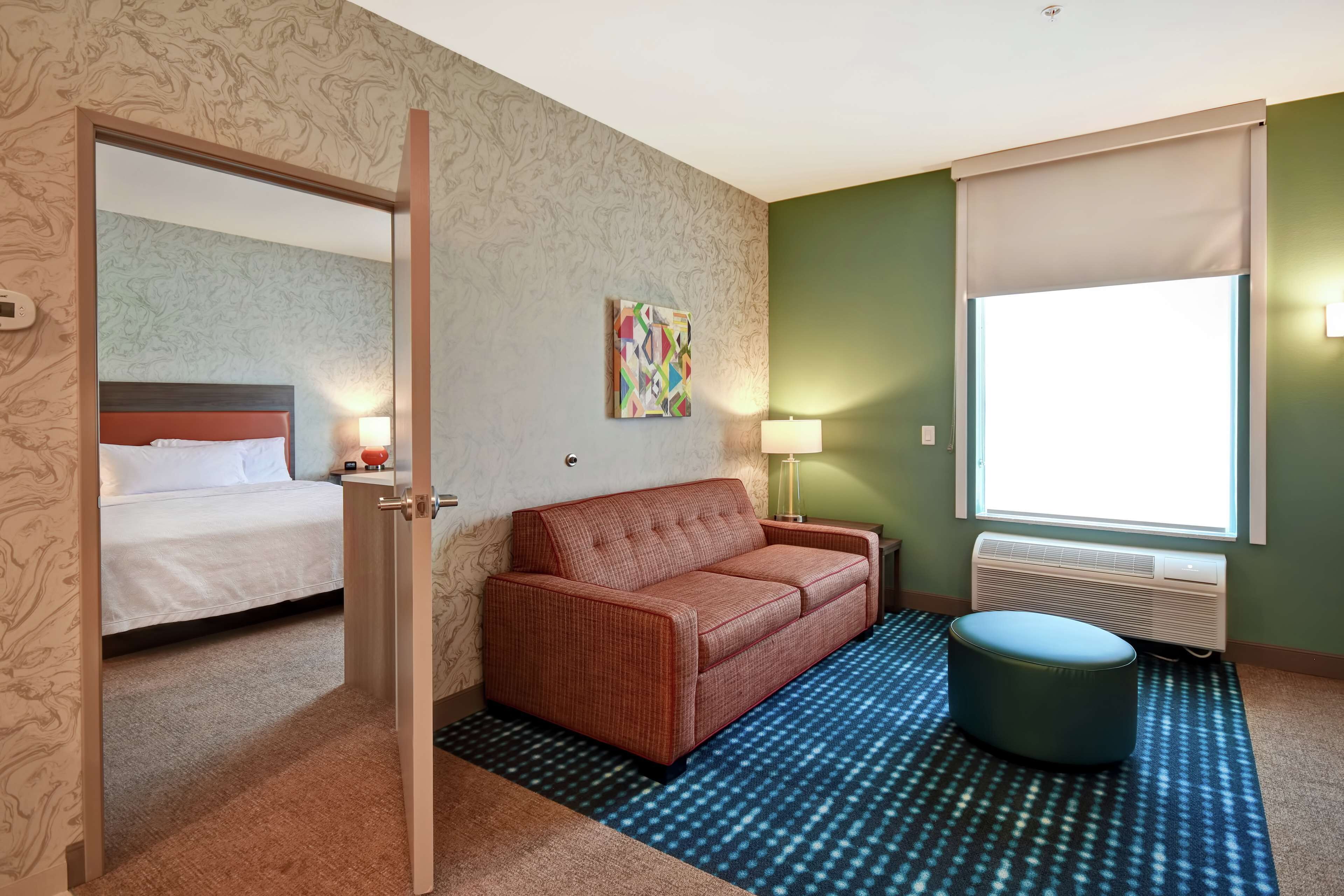 42-inch lcd tv with premium tv channels, tv