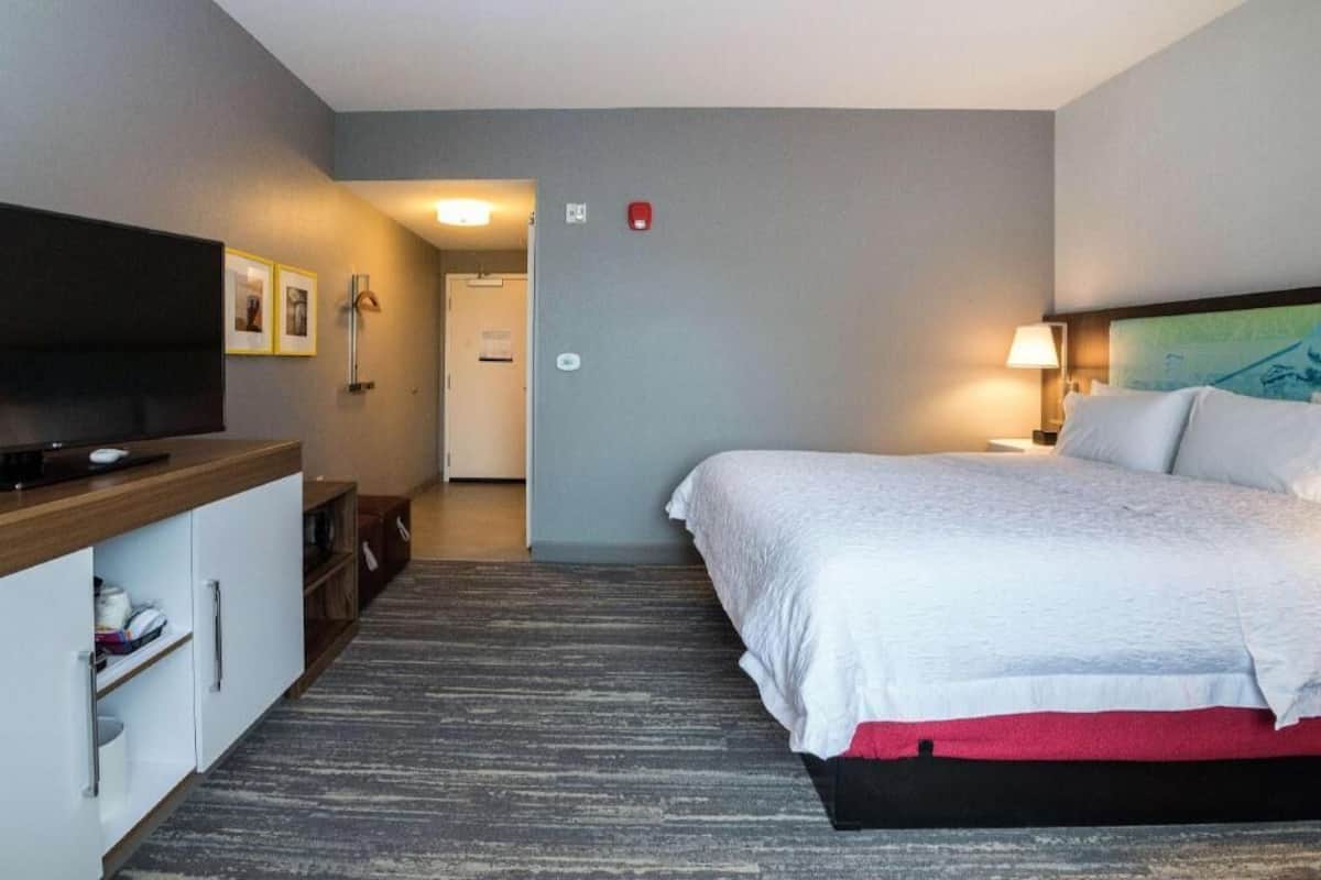 In-room safe, desk, laptop workspace, blackout curtains