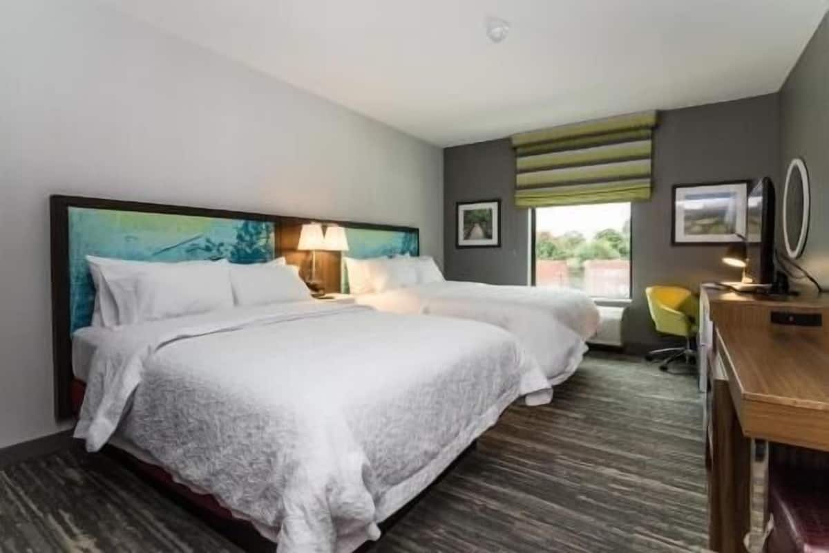 In-room safe, desk, laptop workspace, blackout curtains