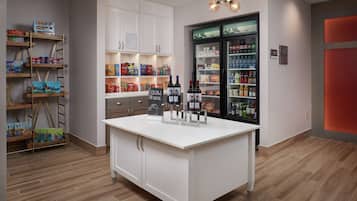 Snack bar