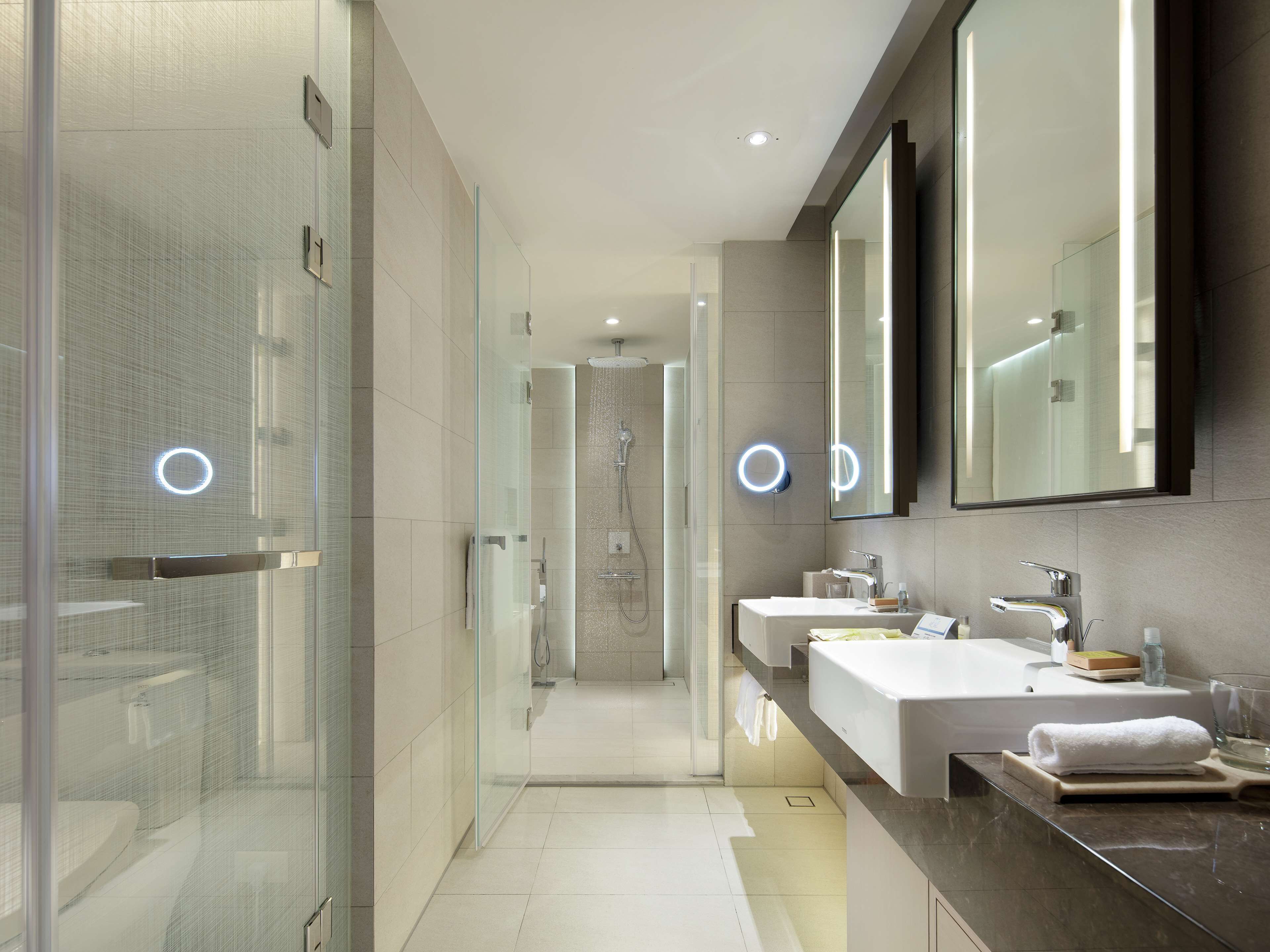 Presidential Suite, 1 King Bed | Bathroom shower