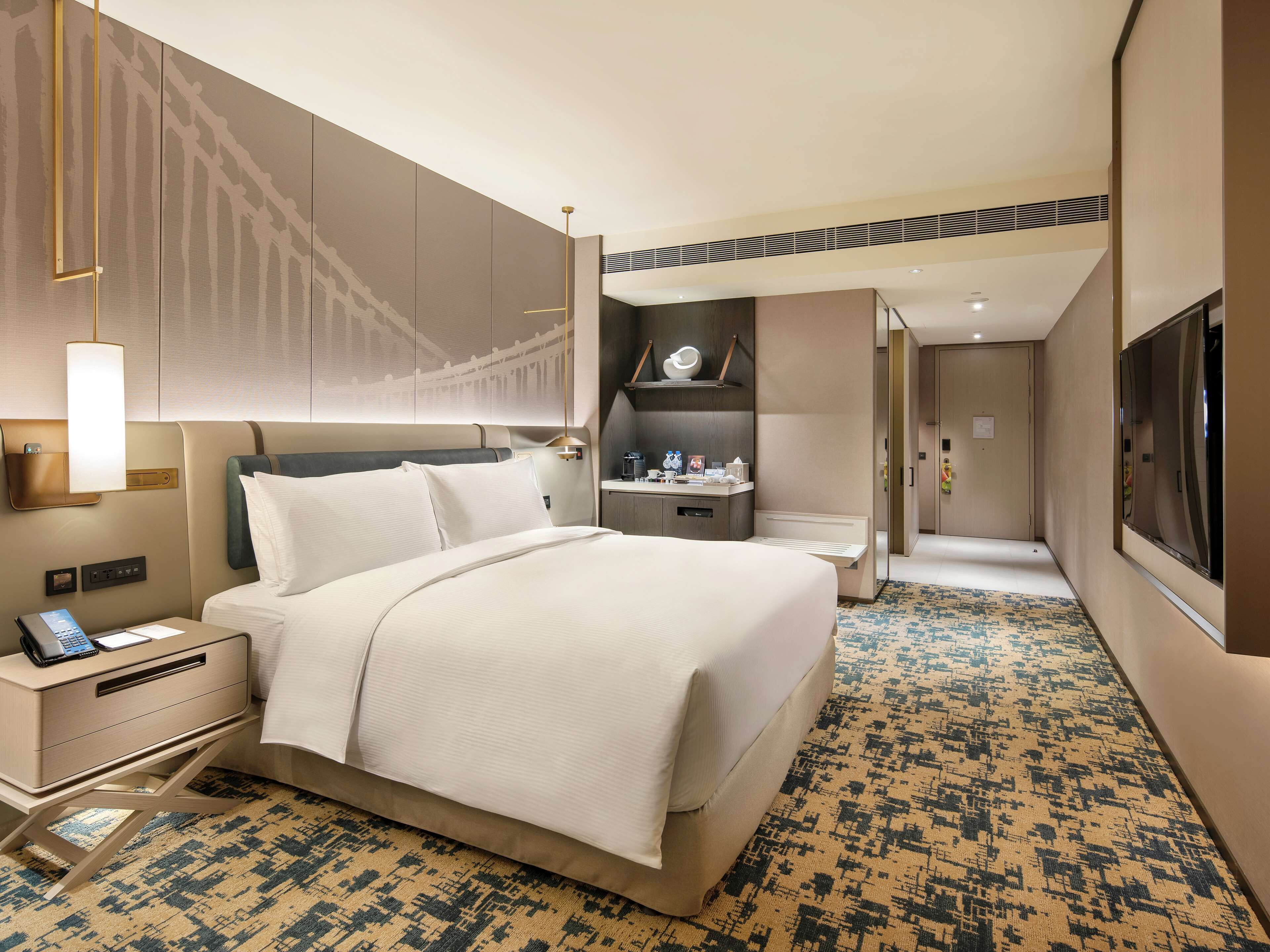 Habitación, 1 cama King size, con acceso para personas discapacitadas | Minibar