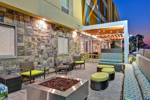 Home2 Suites by Hilton Hot Springs