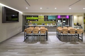 Free daily self-service breakfast  - Home2 Suites by Hilton Owasso, OK (Owasso)