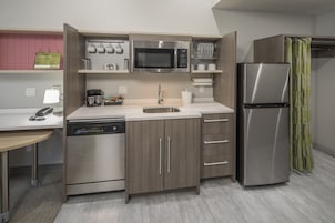 Fridge, microwave, dishwasher, coffee/tea maker