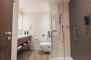 Room, 1 King Bed | Bathroom shower