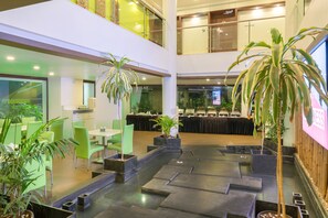 Dining - Monarch Montvert, Baner Pune (Pune)