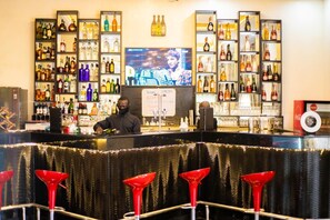 Bar (on property) - Hotel Sunshine (Enugu)