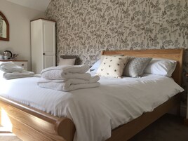 Signature Double Room | Blackout drapes, iron/ironing board, free WiFi, bed sheets
