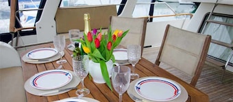 Motor Yacht Calypso
