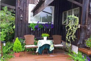 Kiang Tarn | Terrasse/Patio