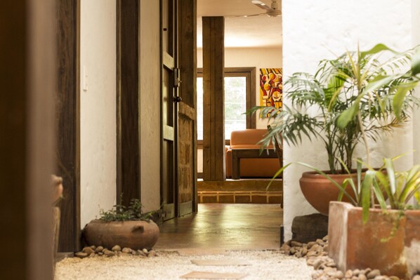 Luxury Apartment, 2 Bedrooms, Kitchen, Tower (Jardin) | Room amenity - Casa Del Reloj (Medellín)