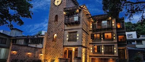 Front of property – evening/night