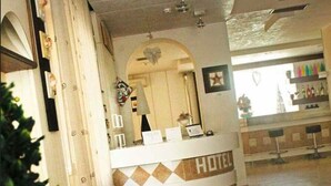 Unclassified image, 3 of 14, button - Hotel Star (Cattolica)