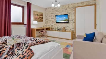 Studio | Setrika/meja setrika, Wi-Fi gratis, dan seprai linen