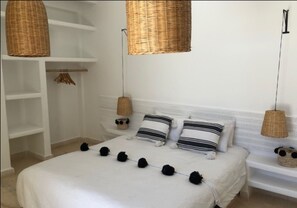 Huvila | 3 makuuhuonetta, pimennysverhot, silitysrauta/-lauta