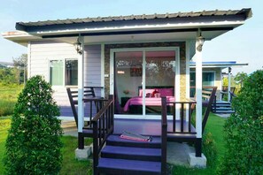 Standard Double Room | Blackout drapes, free WiFi - Sangvimarn Resort (Nakhon Nayok)