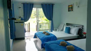 Deluxe Family Room | Blackout curtains, free WiFi