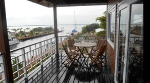 Elite House, 2 Bedrooms, Pool View, Poolside | Balcony - Casa de la Paz (Placencia)