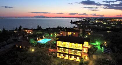 Sunday Summer Resort