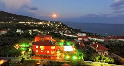 Sunday Summer Resort