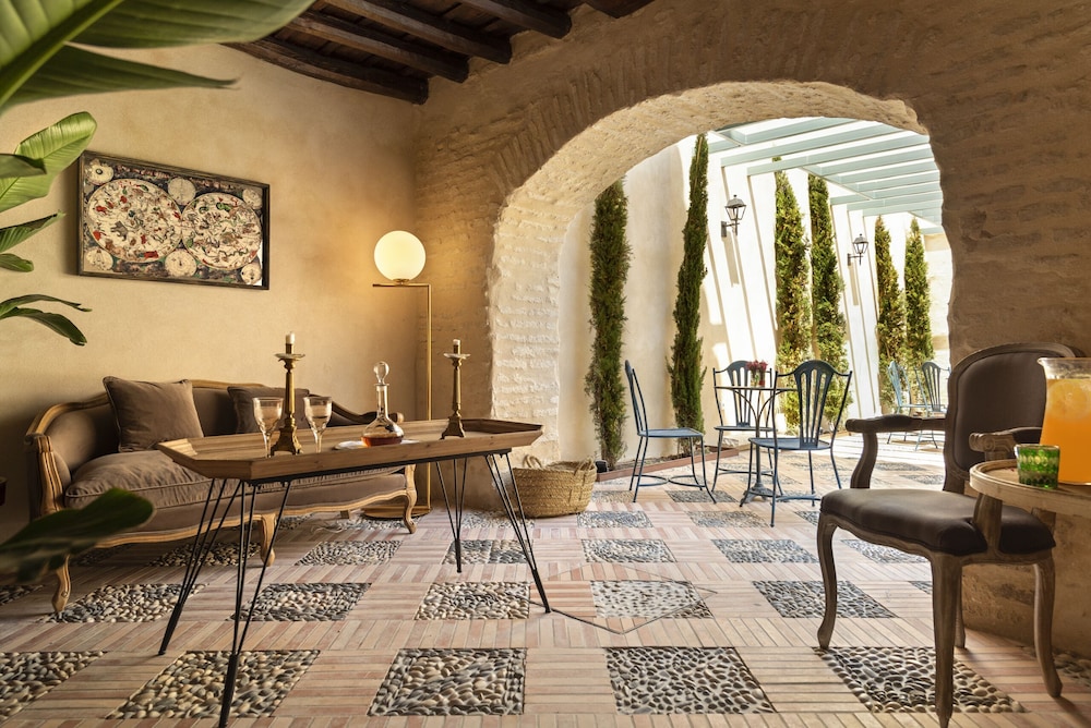 Palacio Bucarelli by null