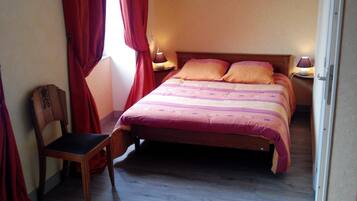 Classic Double Room, 1 Double Bed, Private Bathroom, City View (Le Pressoir) | 1 bedroom, premium bedding, desk, blackout drapes