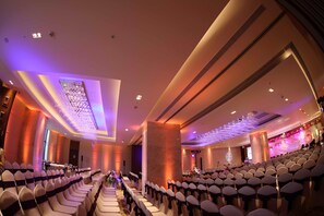 Banquet hall - Grand Tamanna Hotel Hinjawadi Pune (Paud)
