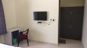 Deluxe Room, 1 Queen Bed, Ground Floor | View from room - Comfort Stay (Faridabad)