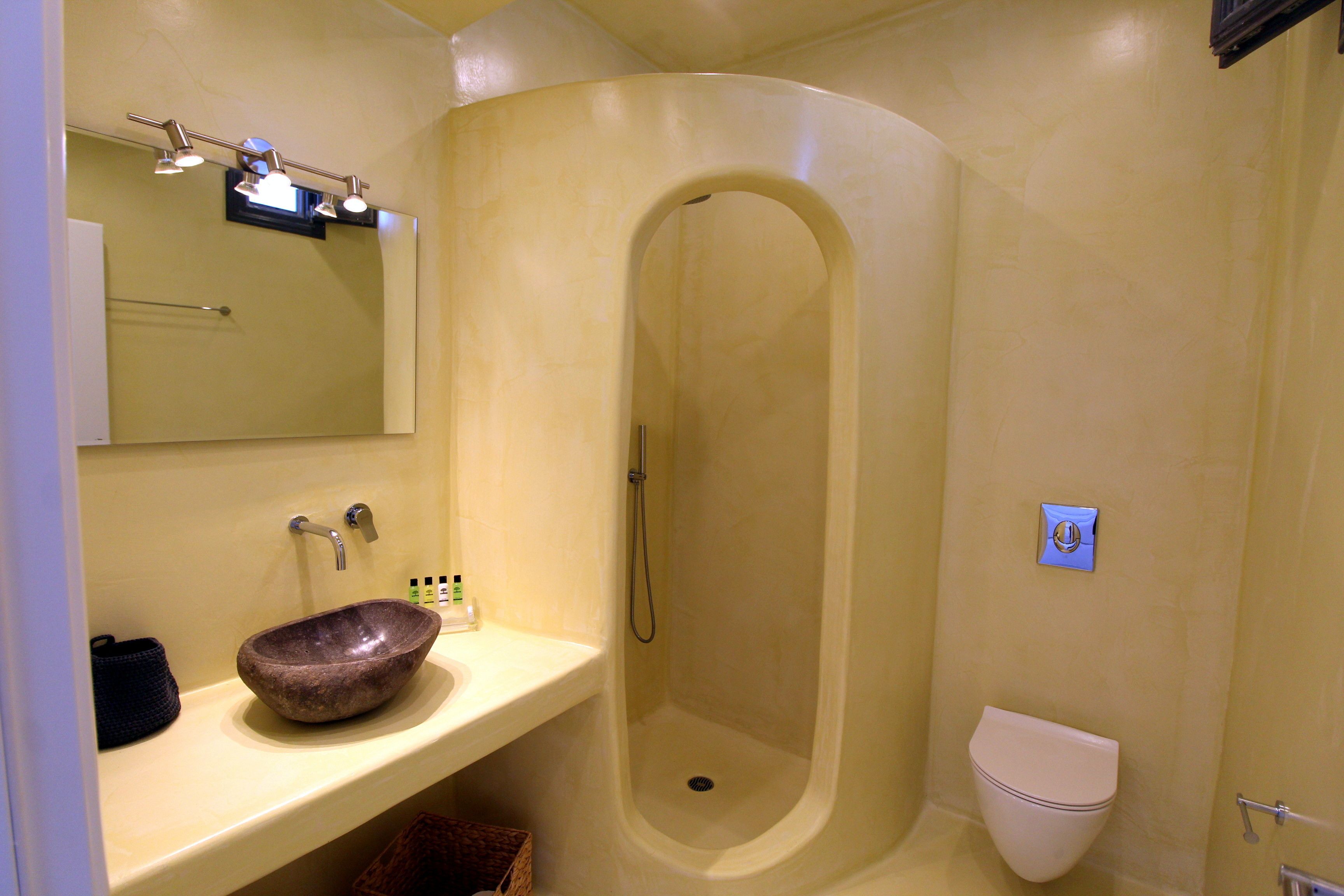 standard suite | bathroom | shower, free toiletries, hair dryer, bathrobes